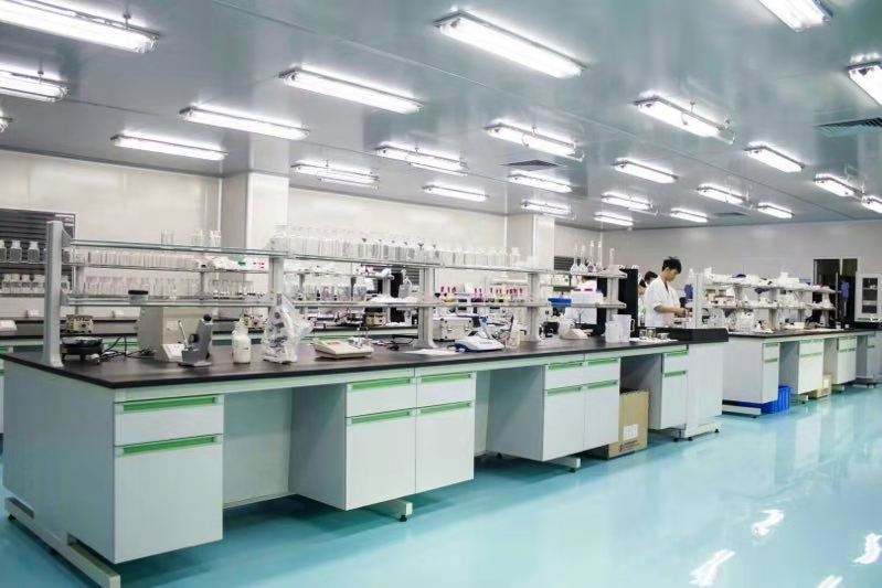 選擇實驗室超純水機時需要考慮哪些因素，超純水機定制費用多少？
